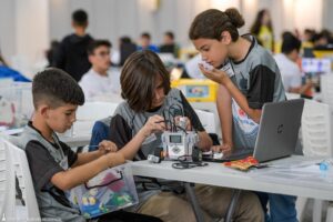 Dünya Robot Olimpiyatı Kazananları İzmir'de Belli Oldu