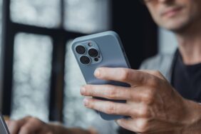 iOS Yıllar Önce Silinen Fotoğrafları Geri Getiriyor