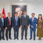 İzmir'in Çin'deki Kardeş Şehri Xiamen'le İlişkiler Gelişecek