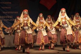 İzmir'in Yöresel Kıyafetleri Nelerdir