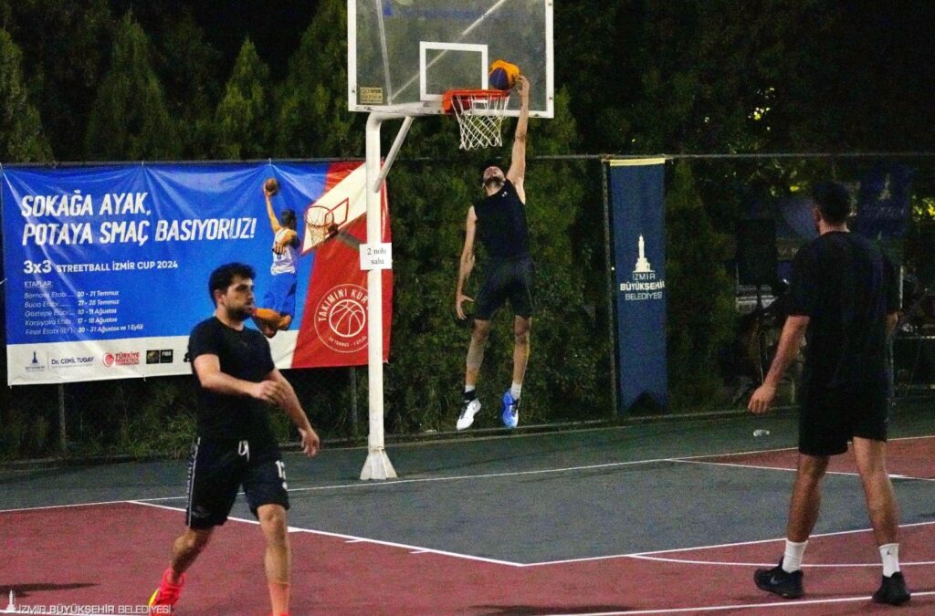 İzmir'de Streetball Coşkusu Esiyor