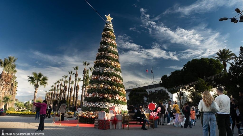 Kültürpark'ta Yeni Yıl Festivali Başladı