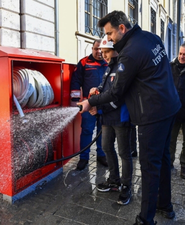 İzmir İtfaiyesi’nden Sıkı Denetim