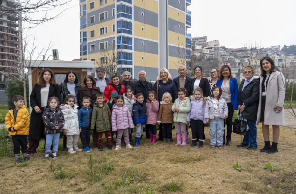 Karşıyaka’nın Yeşil Geleceği Miniklerle Büyüyor