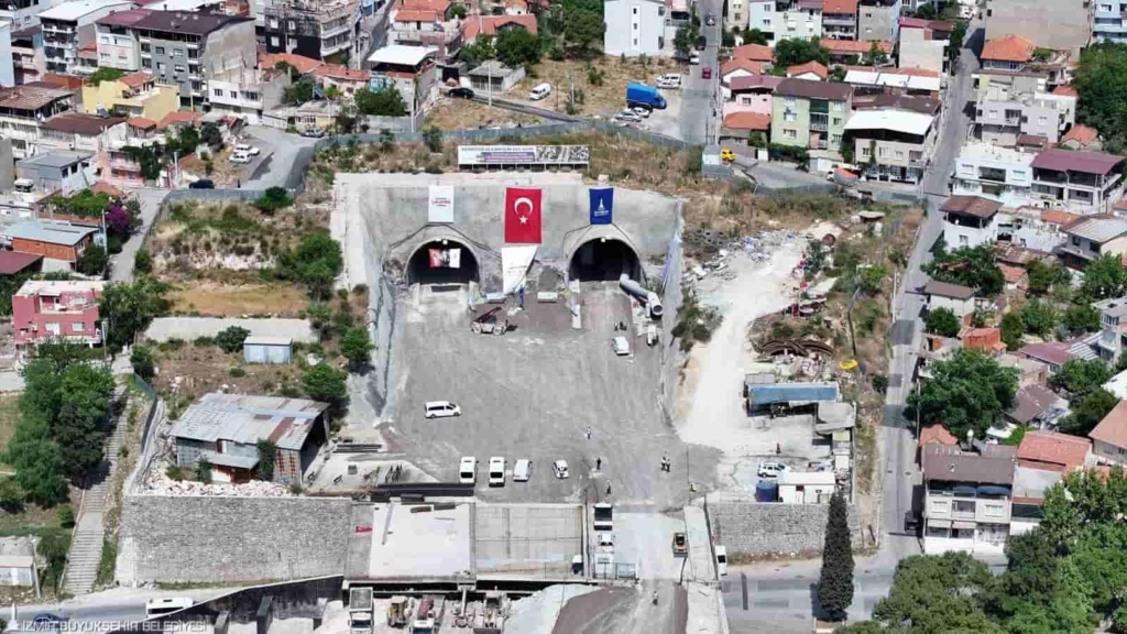 İzmir Trafiği İçin Tarihi Adım Başladı