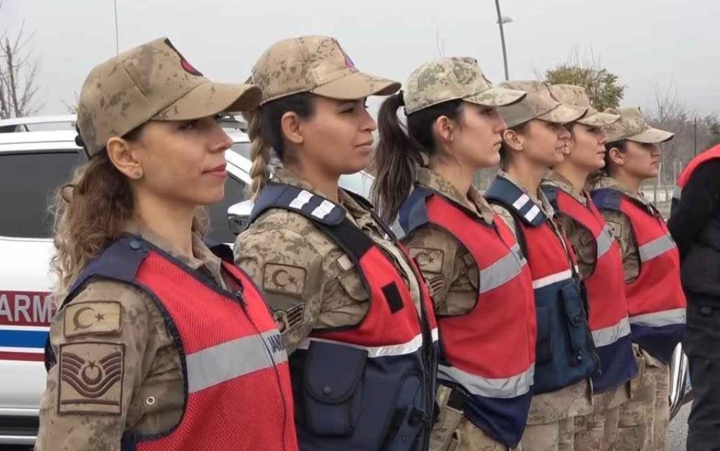 Kadın Jandarma Başvuru
