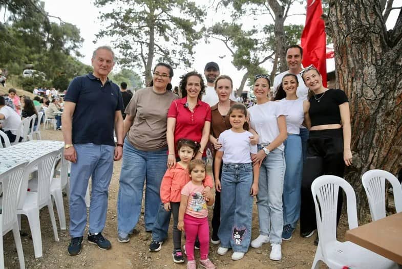Karşıyaka Belediyesi'nden Dayanışma Pikniği