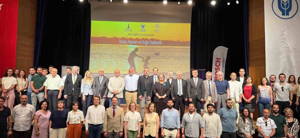 İzmir Büyükşehir Belediyesi’nden “Tek Sağlık” Paneli