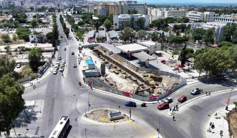 İzmir Metrosu’ndan Hastaneye Konforlu Geçiş Tüneli
