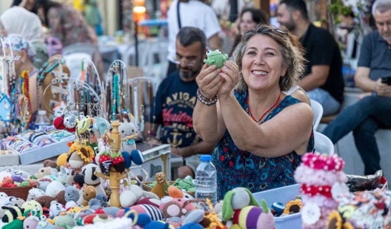 Karşıyaka’da Kadın Emeği ve Dayanışma Buluşuyor