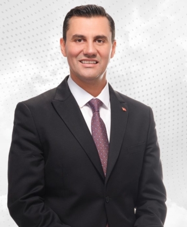 Manisa B.B. Başkanı Ferdi Zeyrek Hayatını Kaybetti