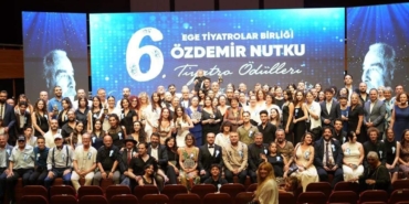 Özdemir Nutku Tiyatro Ödülleri Sahiplerini Buldu