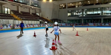 Tekerlekli Paten Kursu Bornova’da Başlıyor