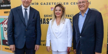 İzmir’de Hasan Tahsin Gazetecilik Ödülleri Verildi