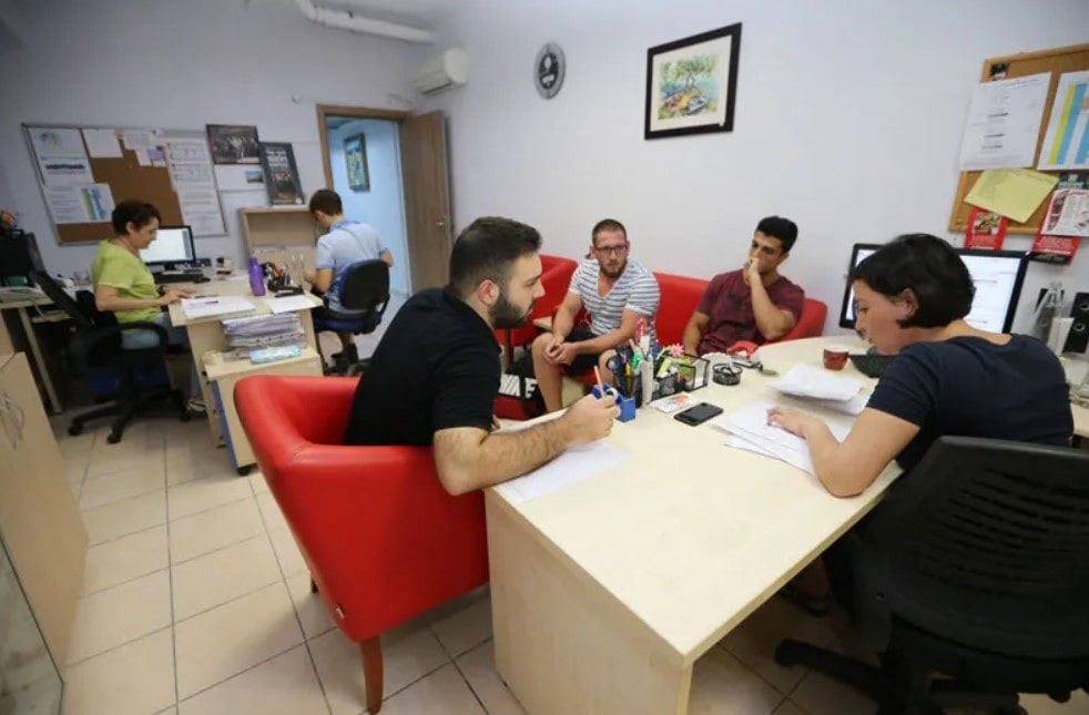 Karşıyaka Belediyesi’nden LGS Tercih Desteği