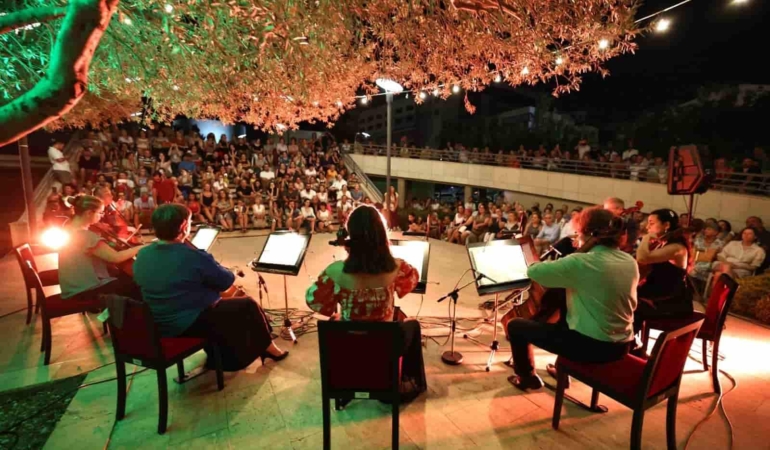 MAV Cello Ensemble İzmirli Sanatseverlerle Buluştu