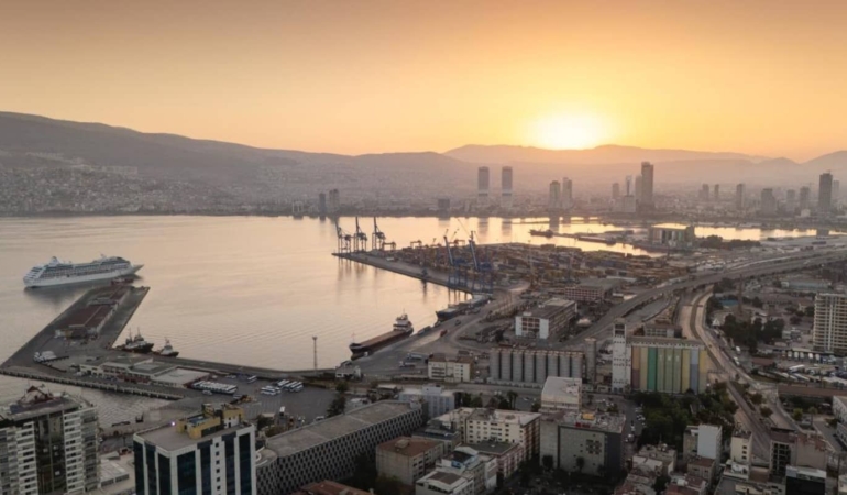 Moody’s’ten İzmir’e En Yüksek Kredi Notu