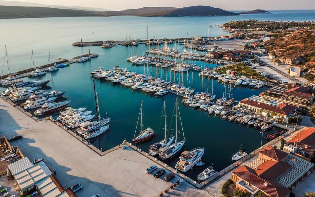Yat ve Tekne Kiralama Sektöründe İzmir’deki Gelişim