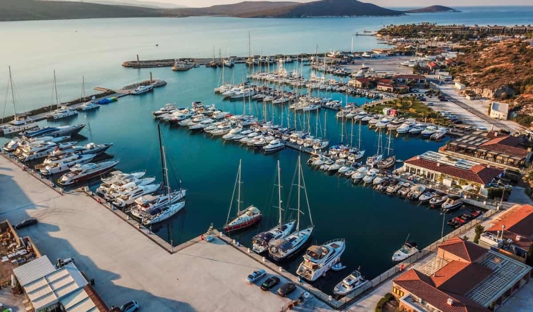 Yat ve Tekne Kiralama Sektöründe İzmir’deki Gelişim