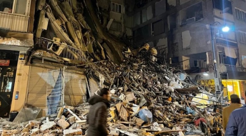 Balıkesir Sındırgı’da 6,1’lik Deprem