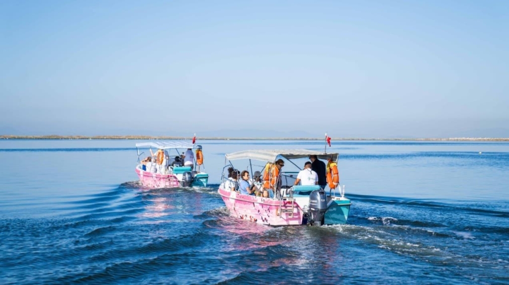 Flamingo Yolu Tekne Turları Yeniden Başladı