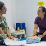 İzmirli Anne Adaylarına Bilinçli Annelik Eğitimi