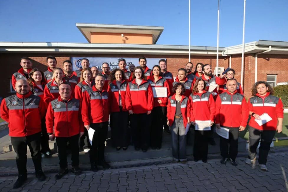 Karşıyaka’da Afet Bilinci Çalışmaları Devam Ediyor