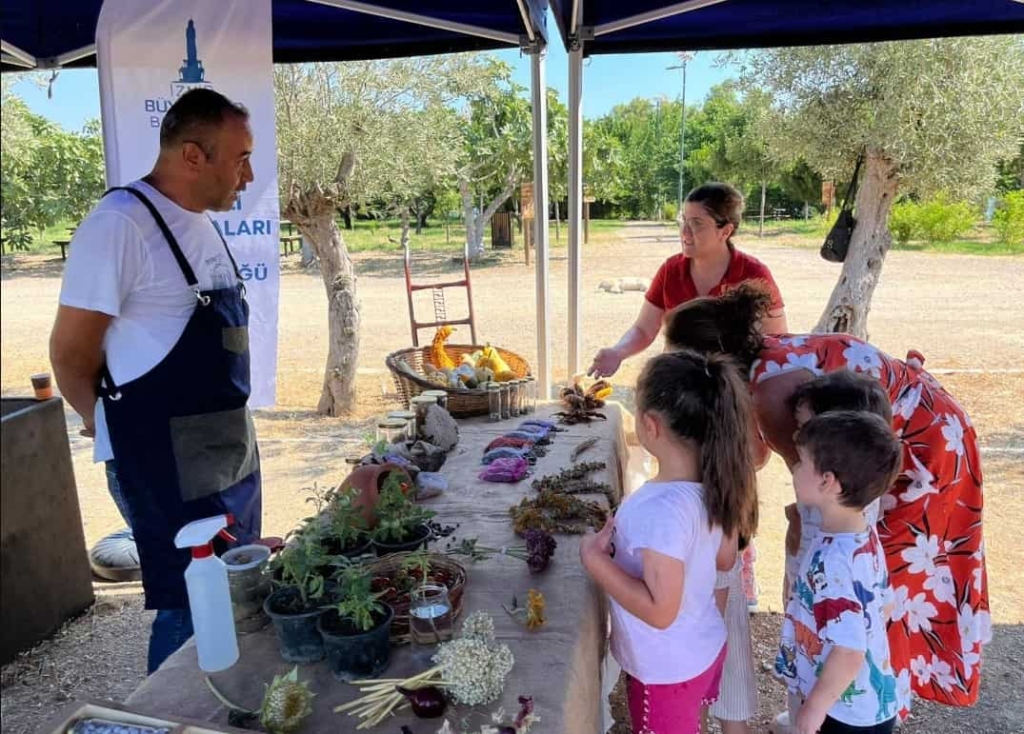 Minikler Toprakla Tanıştı “Tohumdan Sofraya” Etkinliği