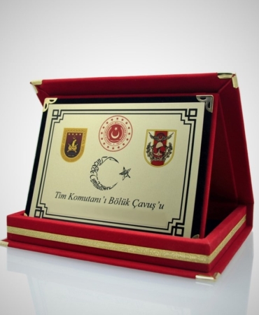 Plaket Seçimi, Fiyatları ve Kişiye Özel Tasarım Rehberi