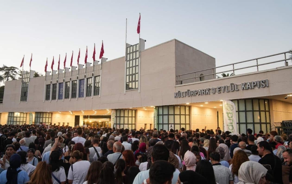 Kültürpark Haftasonu Adeta Doldu Taştı