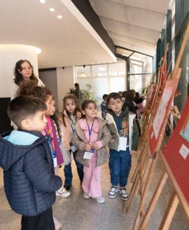 İzmir Çocuklarından Cumhuriyet ve Atatürk Sevgisi