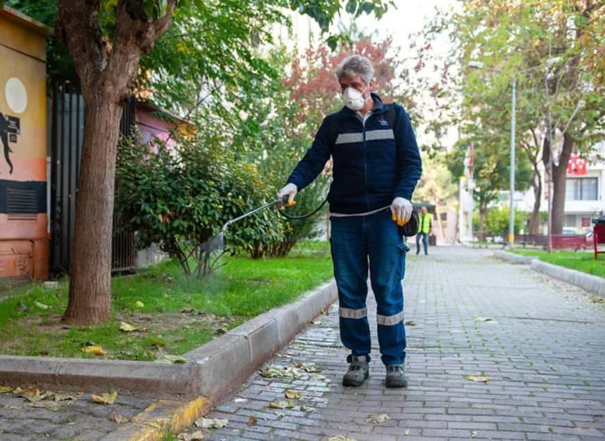 Karşıyaka’da Haşereyle Mücadele Kapsamlı Şekilde Sürüyor