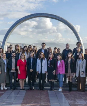 Karşıyaka’da Öğretmenlere Özel Anlamlı Buluşma