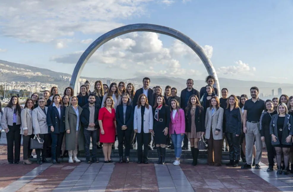 Karşıyaka’da Öğretmenlere Özel Anlamlı Buluşma