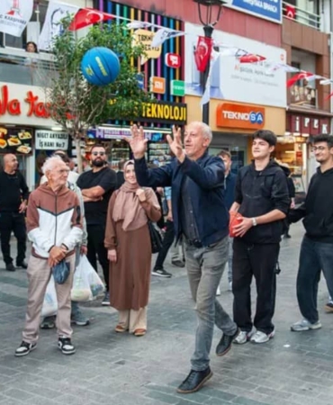 Karşıyaka’da Sokaklar Spora Açıldı