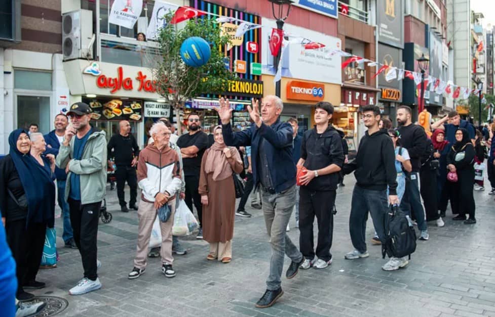 Karşıyaka’da Sokaklar Spora Açıldı