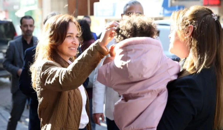 Yıldız Ünsal’dan Yalı Mahallesi’nde Saha Mesaisi