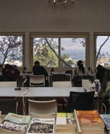 İzmir’de Okuma Kültürü Kütüphanelerle Büyüyor