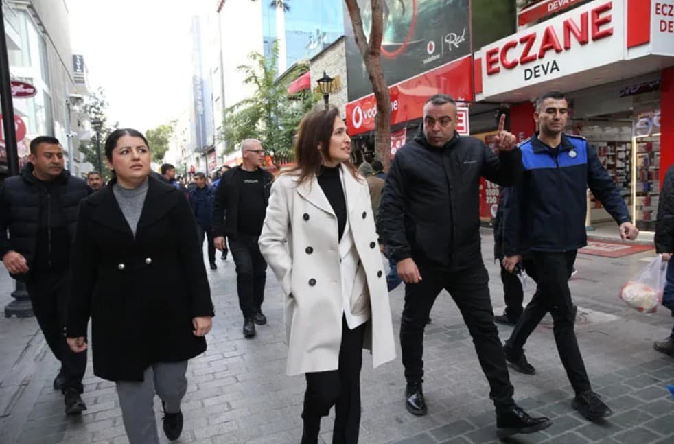 Karşıyaka’da Güvenlik ve Düzen Artıyor