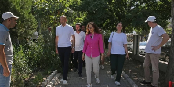 Karşıyaka’da Parklar Yenileniyor