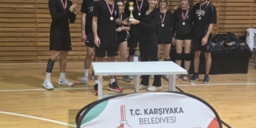 Karşıyaka’da Voleybol Turnuvası Heyecanı