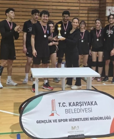 Karşıyaka’da Voleybol Turnuvası Heyecanı