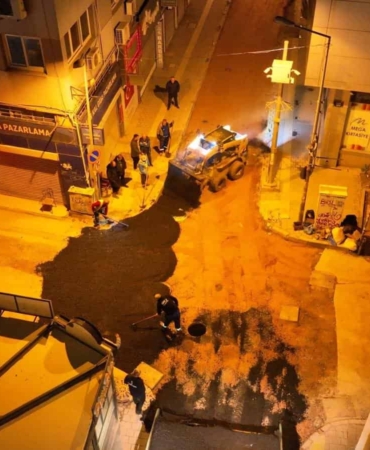 Alsancak’ta Altyapısı Tamamlanan Sokaklar Yenileniyor