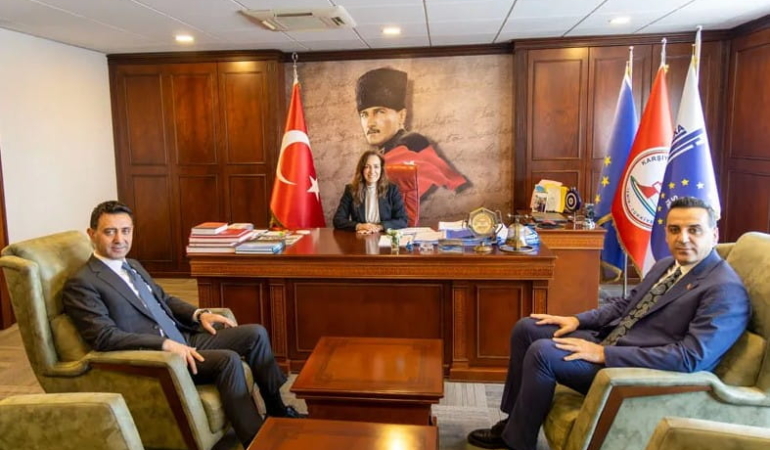 Üç Belediyeden Sahipsiz Hayvanlar İçin Güç Birliği