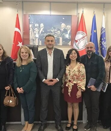 Karşıyaka’da Güvenli Yapılaşma Masaya Yatırıldı