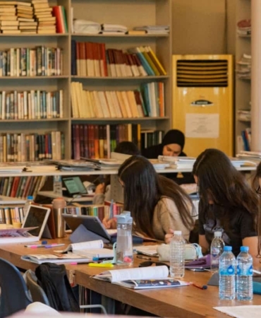 Ücretsiz Hizmetler Kütüphaneleri Cazip Kılıyor