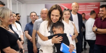 Başkan Ünsal Cumhuriyet Mahallesi’nde Vatandaşlarla Buluştu