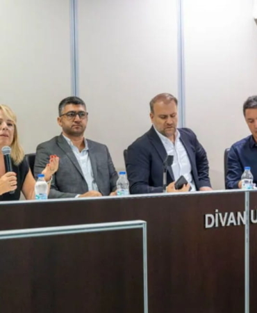 Karşıyaka’da Kentsel Dönüşüm Masaya Yatırıldı