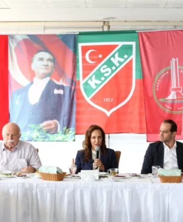 Karşıyaka Stadı İçin Ortak Ses Camia Tek Yürek Oldu