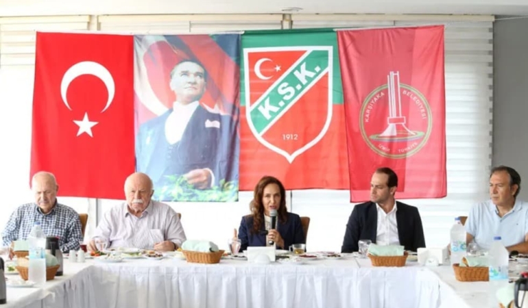 Karşıyaka Stadı İçin Ortak Ses: Camia Tek Yürek Oldu